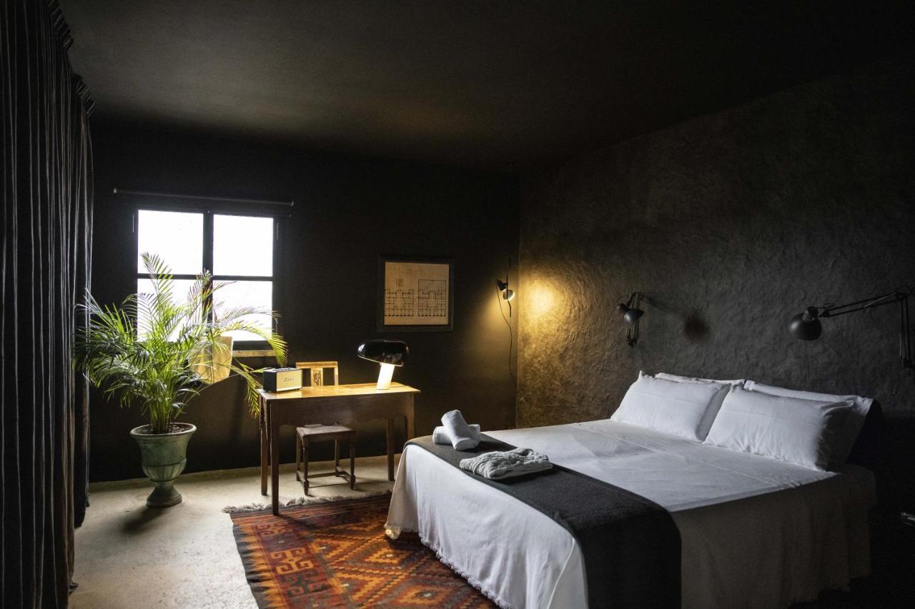 Palazzo Daniele, A Member Of Design Hotels Гальяно-дель-Капо Экстерьер фото