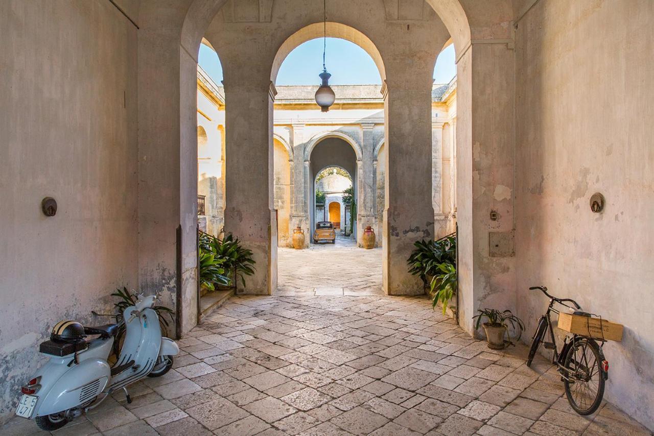 Palazzo Daniele, A Member Of Design Hotels Гальяно-дель-Капо Экстерьер фото